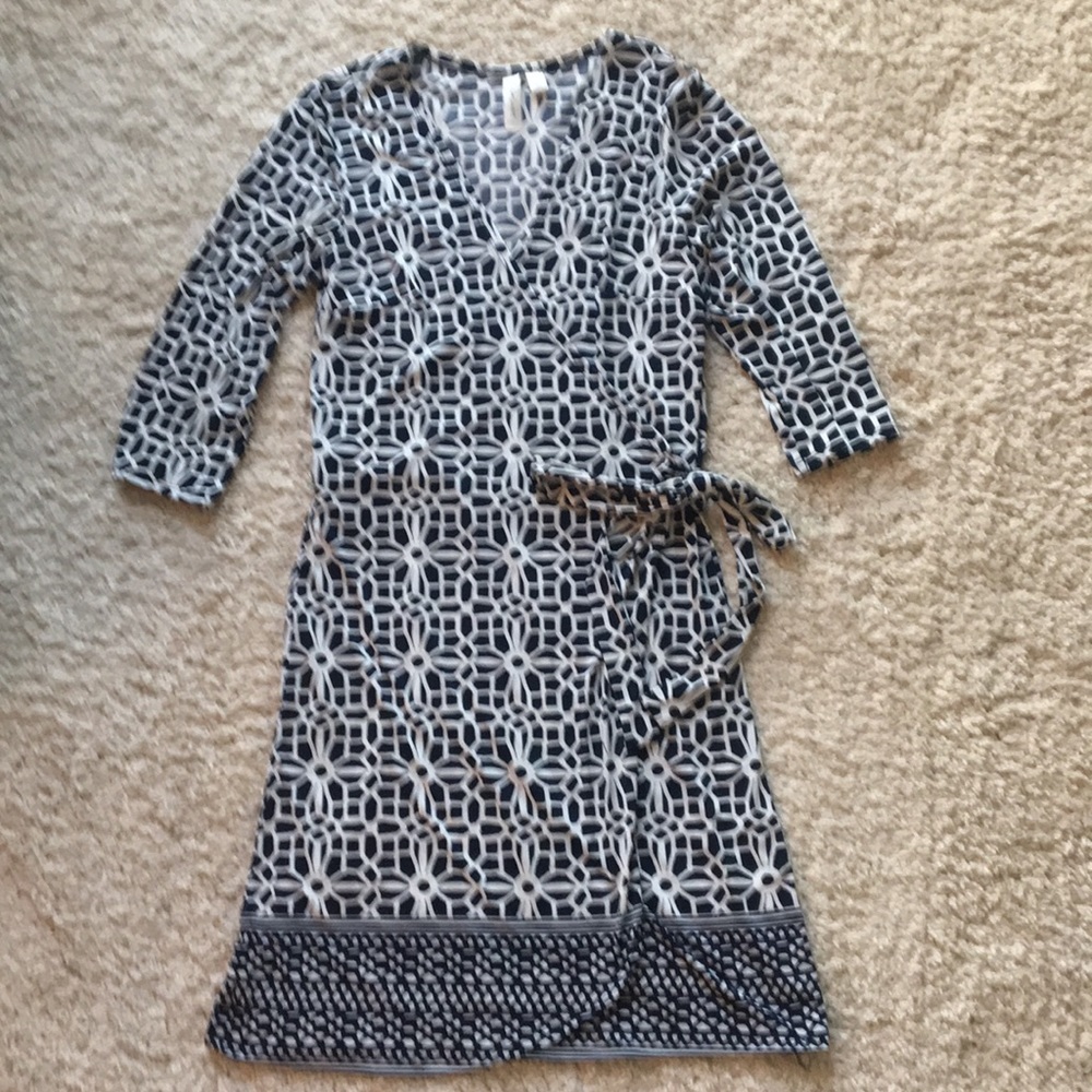 Tacera Wrap Dress White and Navy Petites